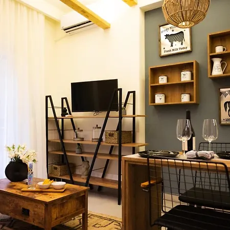 Apartment Cozy Central